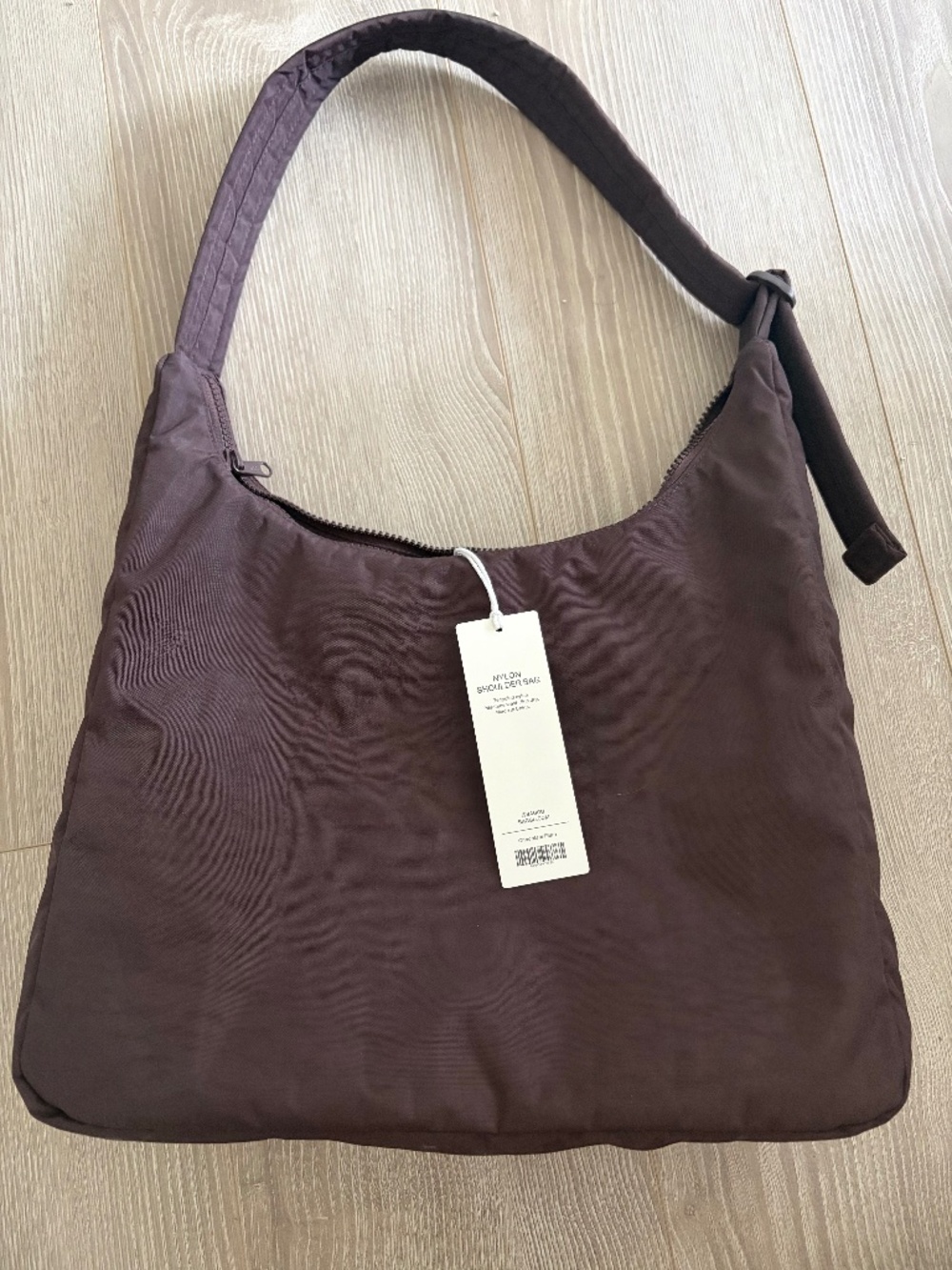 baggu BNWT chocolate plum shoulder bag